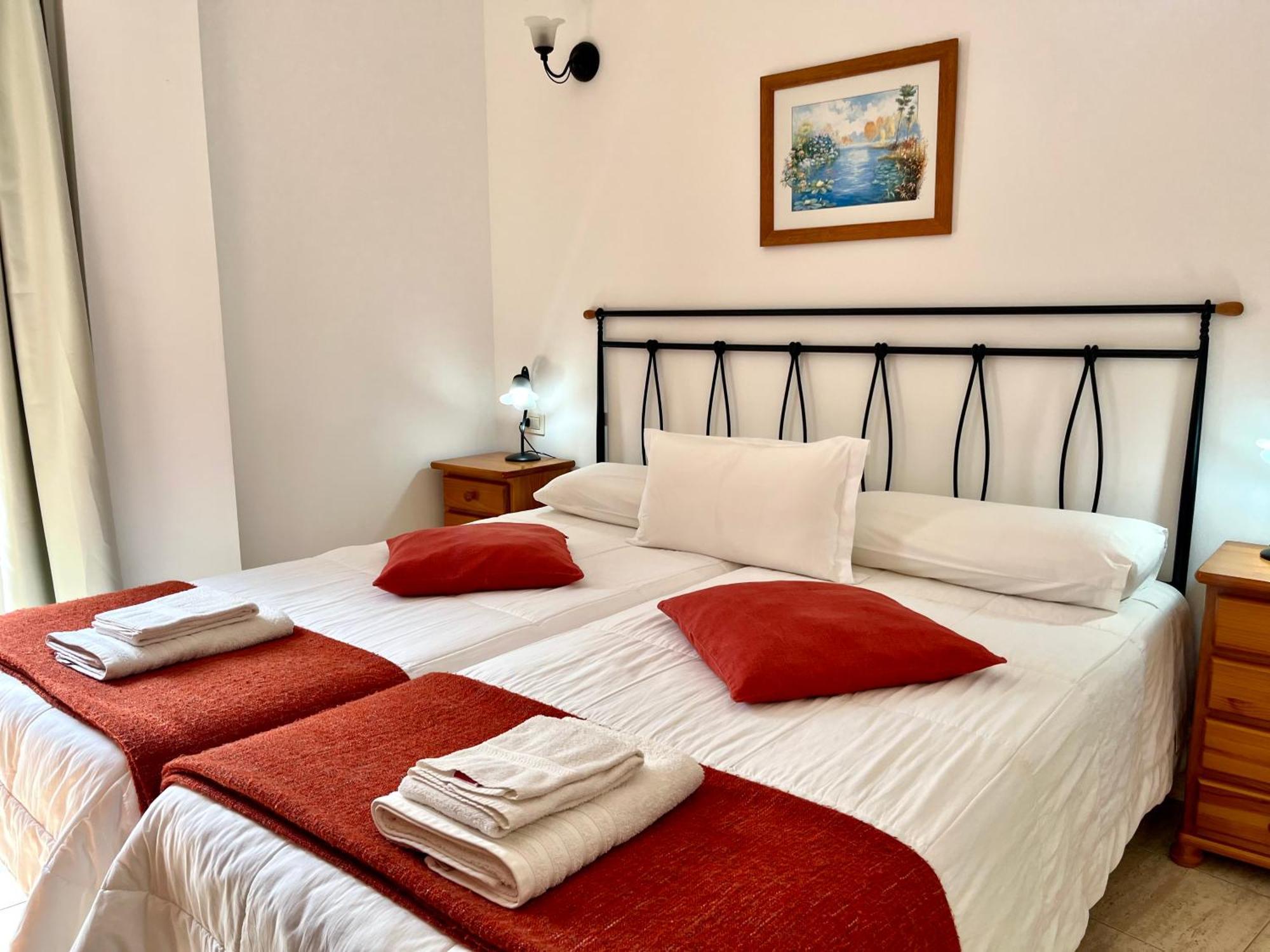 Apartamentos Edalmar Frontera Exteriör bild