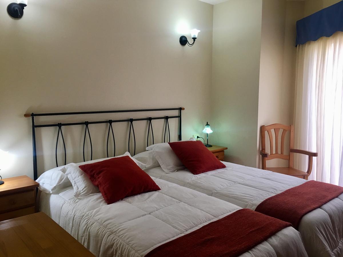 Apartamentos Edalmar Frontera Exteriör bild