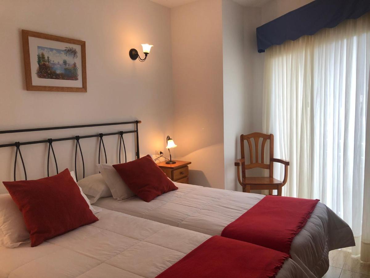 Apartamentos Edalmar Frontera Exteriör bild