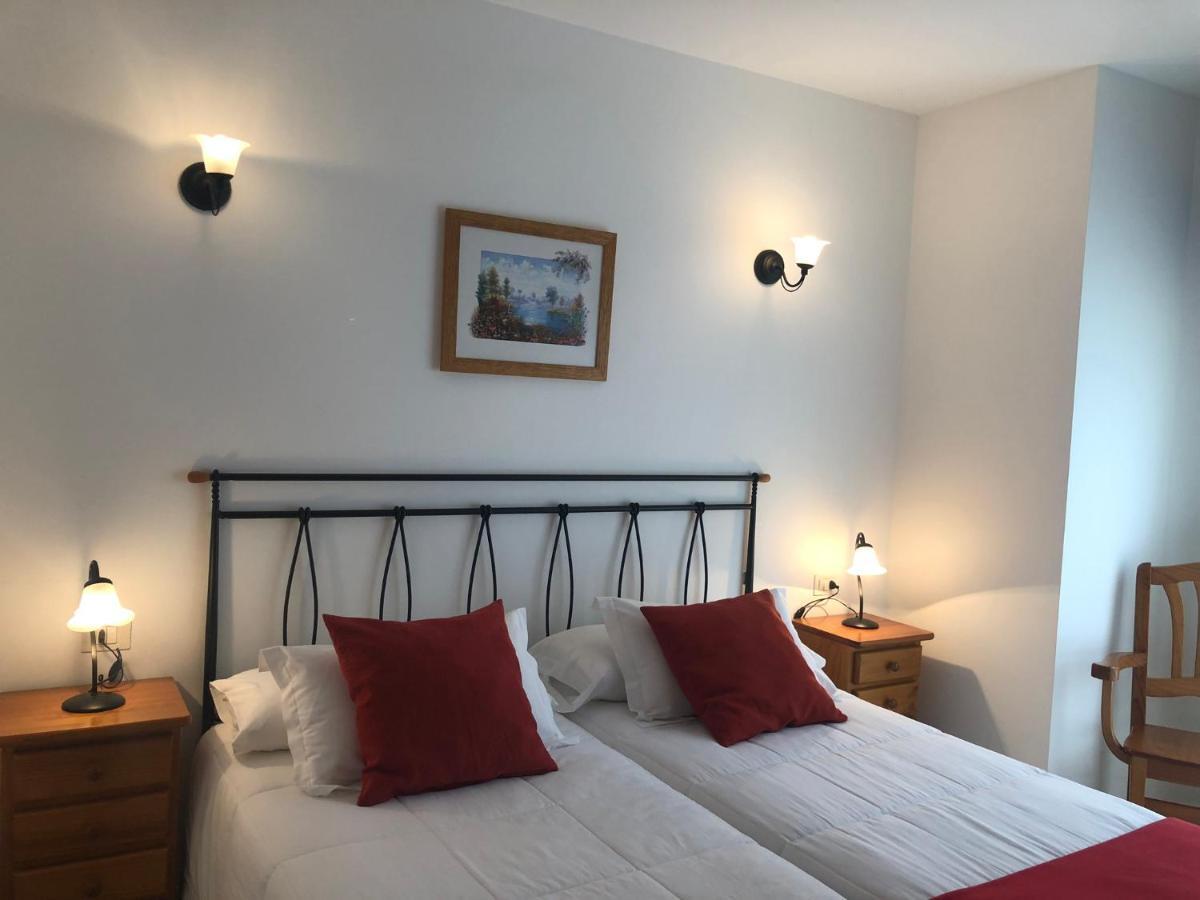 Apartamentos Edalmar Frontera Exteriör bild